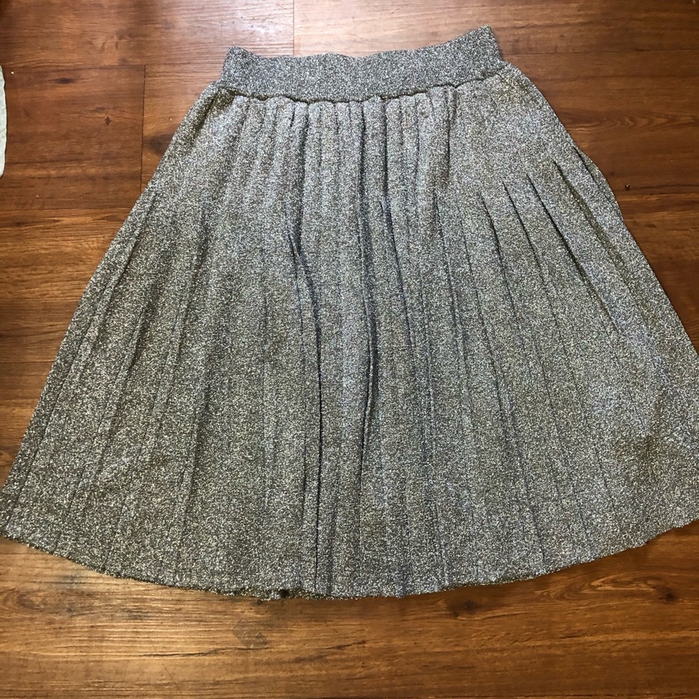 Levi’s skirt